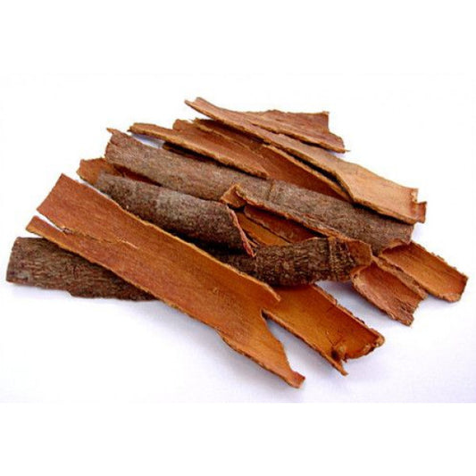 Cinnamon (karuvapatta)